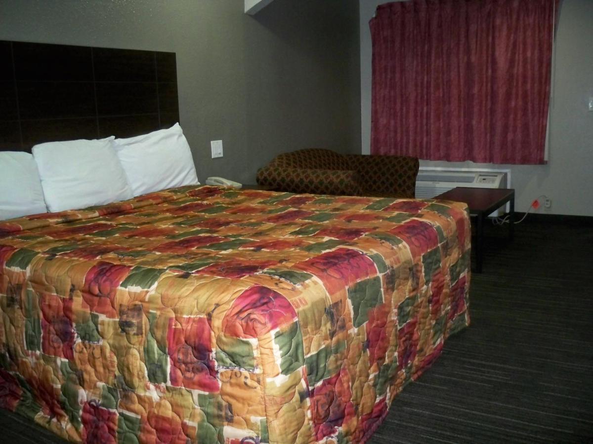 Motel Scottish And Beaumont