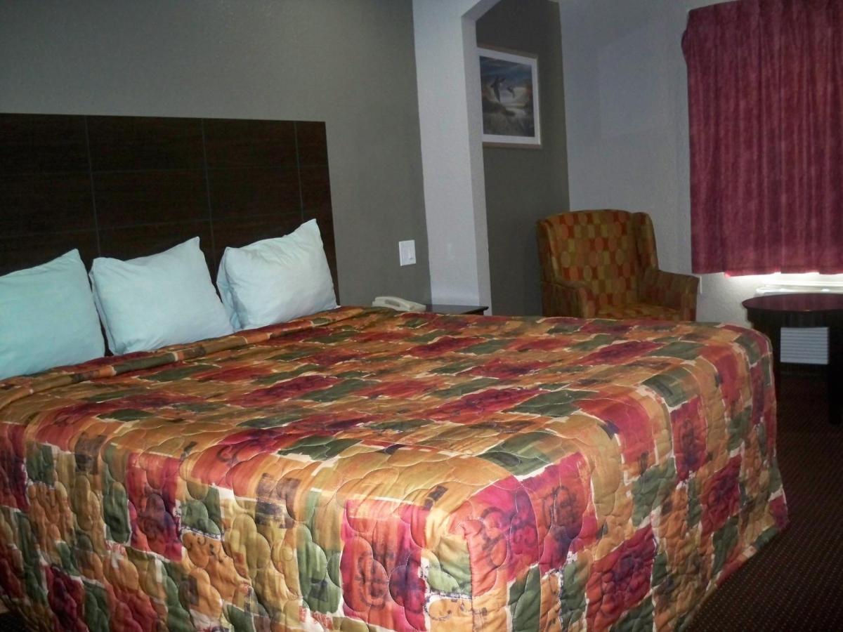 Motel Scottish And Beaumont