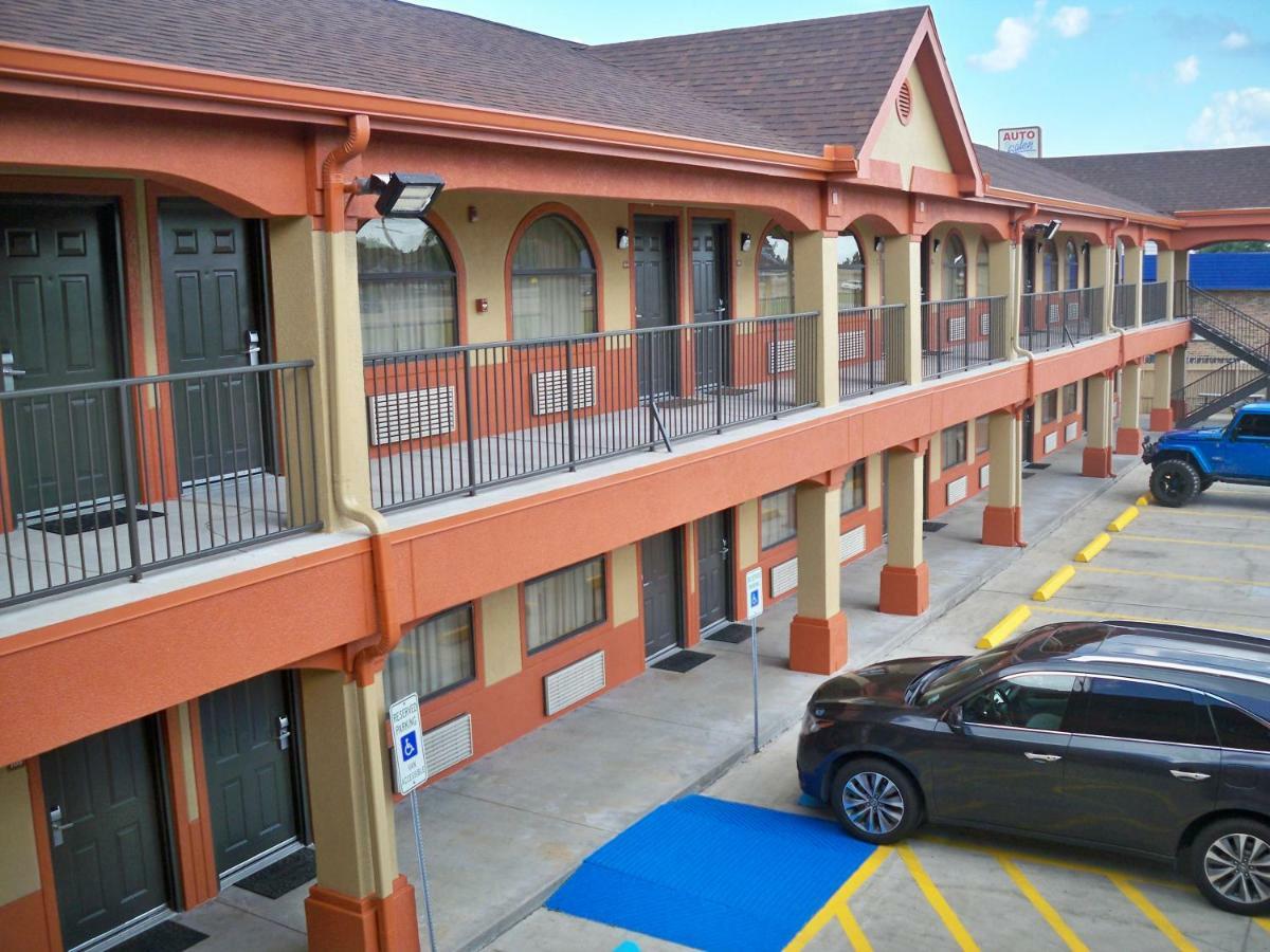 Scottish And Motel