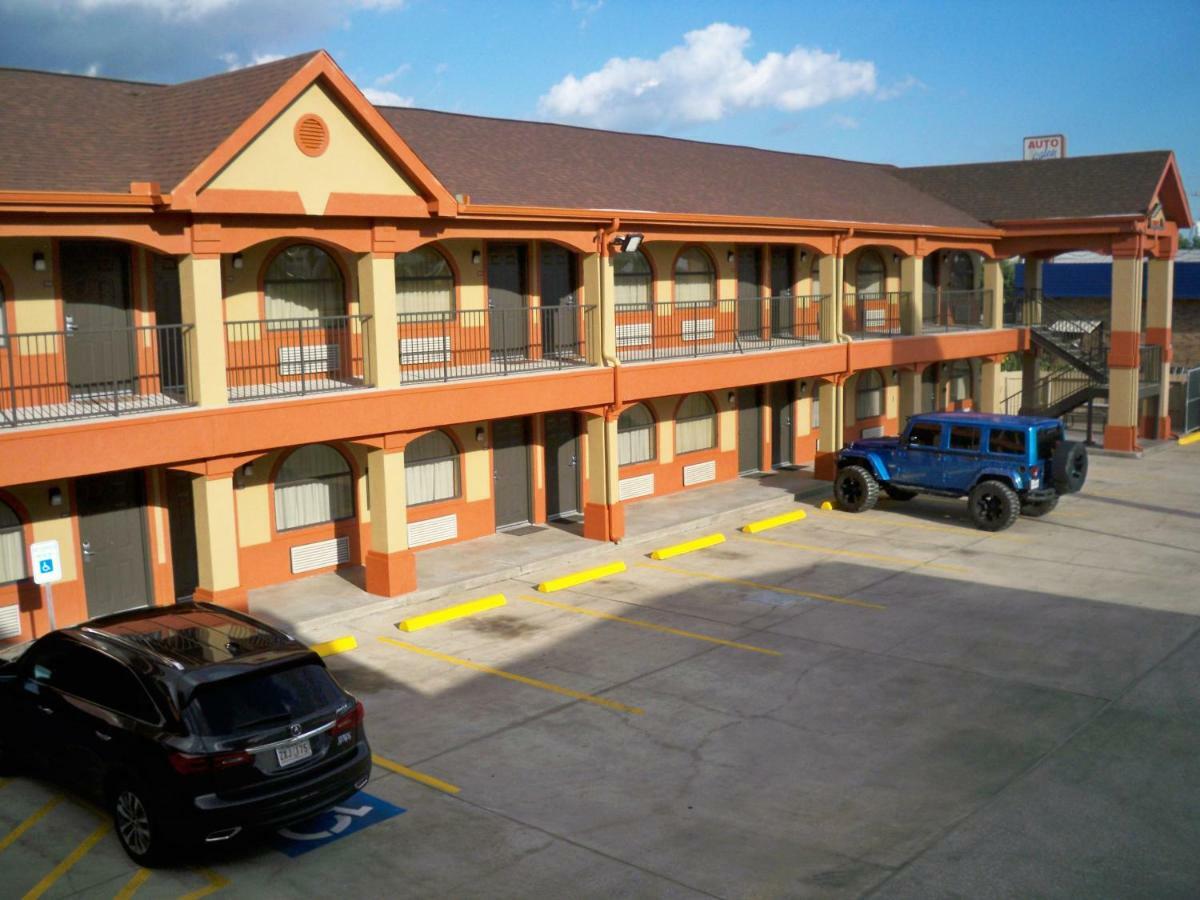 Motel Scottish And 3*