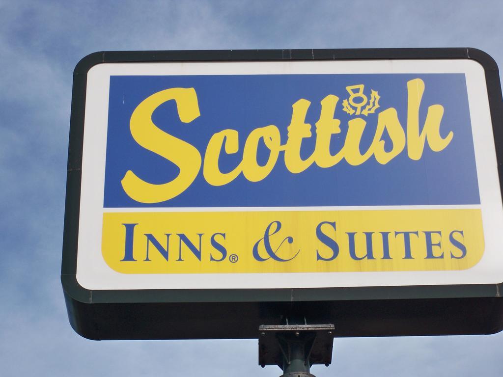 Scottish And Motel 3*